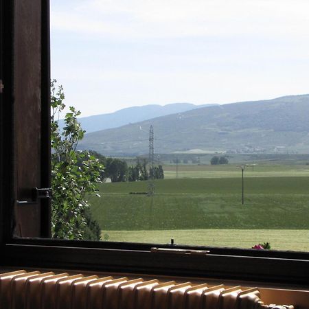 Hostal Rural Huartearena Iza Luaran gambar